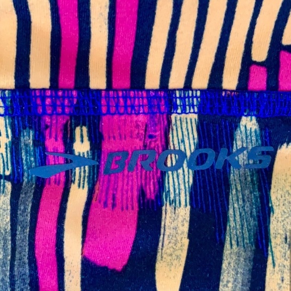 Brooks “Greenlight” Multi-colored Crop Tight - Picture 7 of 7